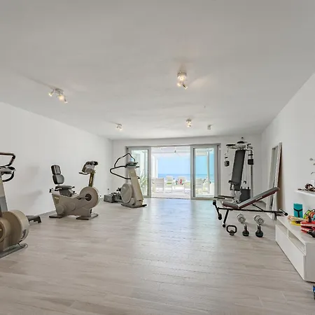 The Eagles וילה *